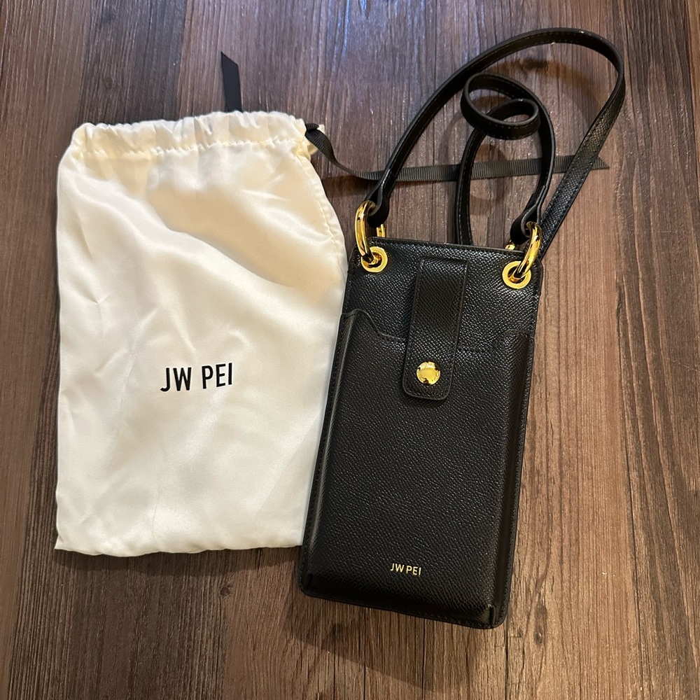 JW PEI Aylin canvas phone bag